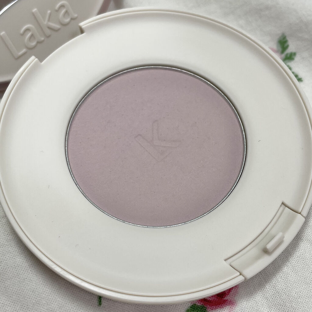 バイタルシアーブラッシャー/Laka/パウダーチークを使ったクチコミ（2枚目）