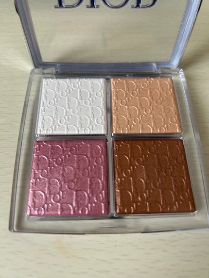 ディオール バックステージ フェイス グロウ パレット/Dior/ハイライトを使ったクチコミ(3枚目)