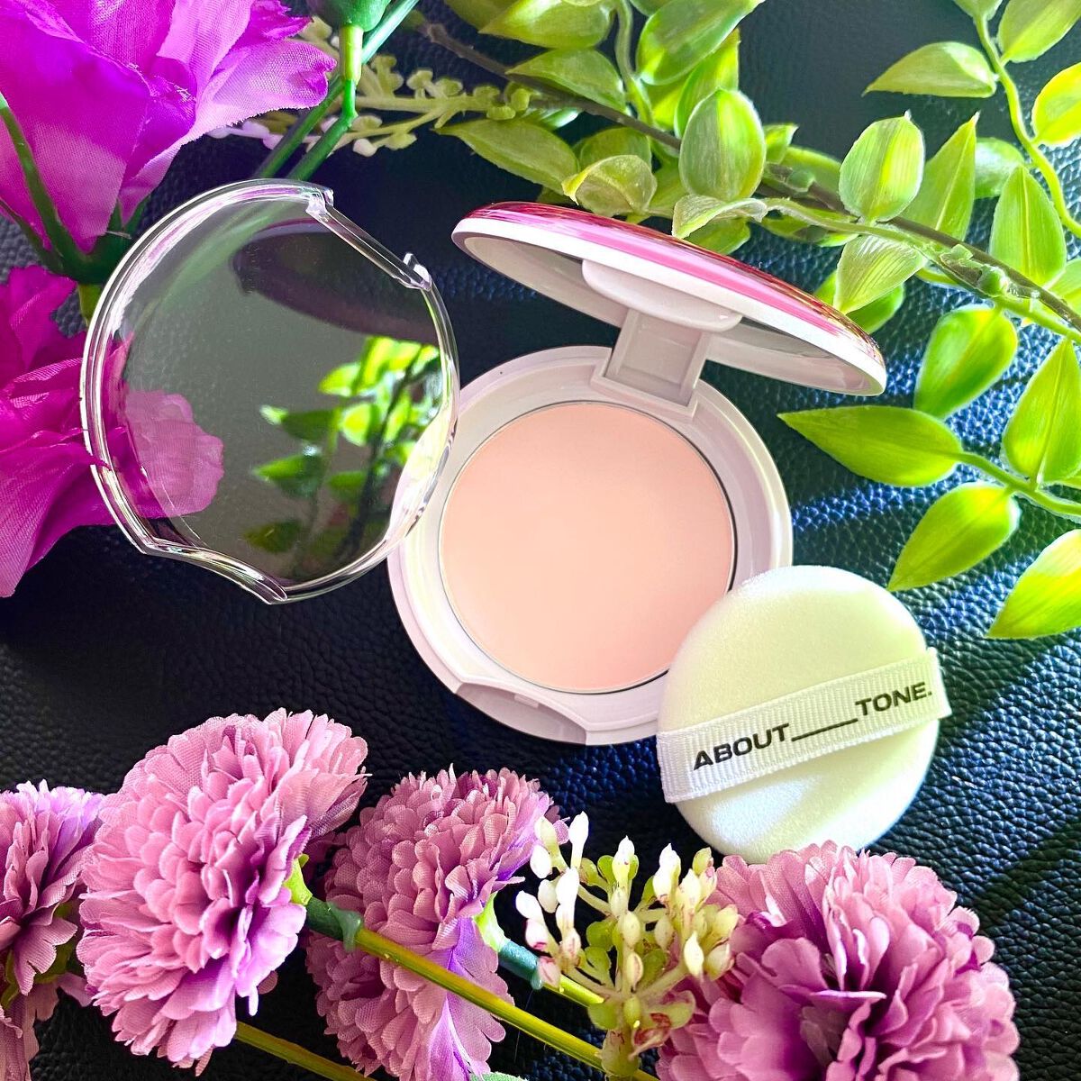 グローパウダーパクト/ABOUT TONE/プレストパウダーを使ったクチコミ(4枚目)