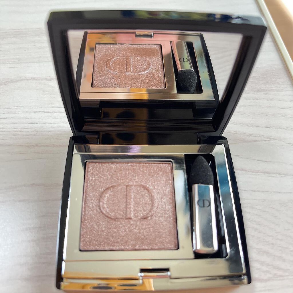 モノ クルール クチュール/Dior/単色アイシャドウを使ったクチコミ(4枚目)