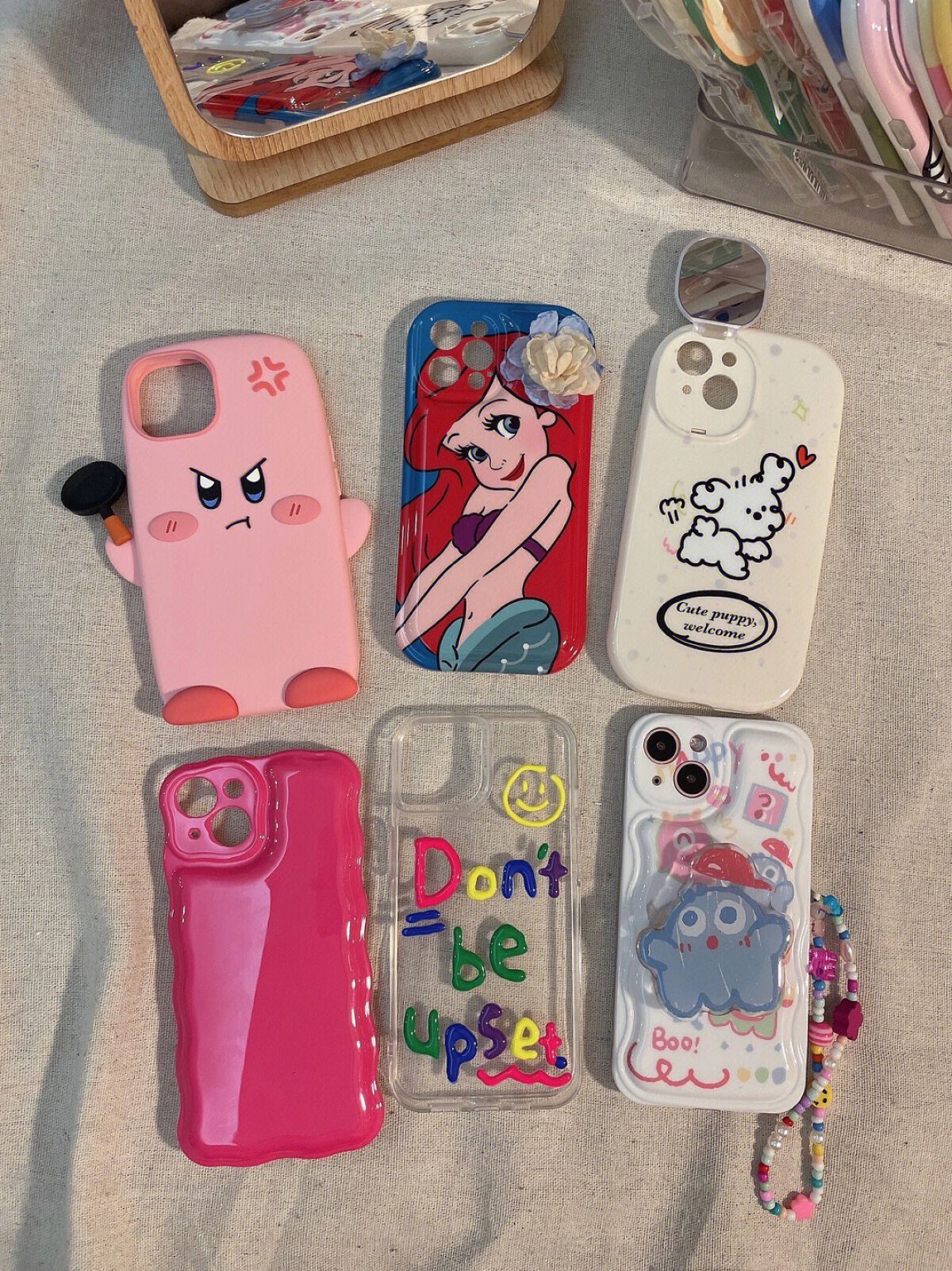 Shirley Tsui on LIPS 「とってもお気に入りのスマホケースを集めてみました📱💗。#スマホ..」(1枚目)