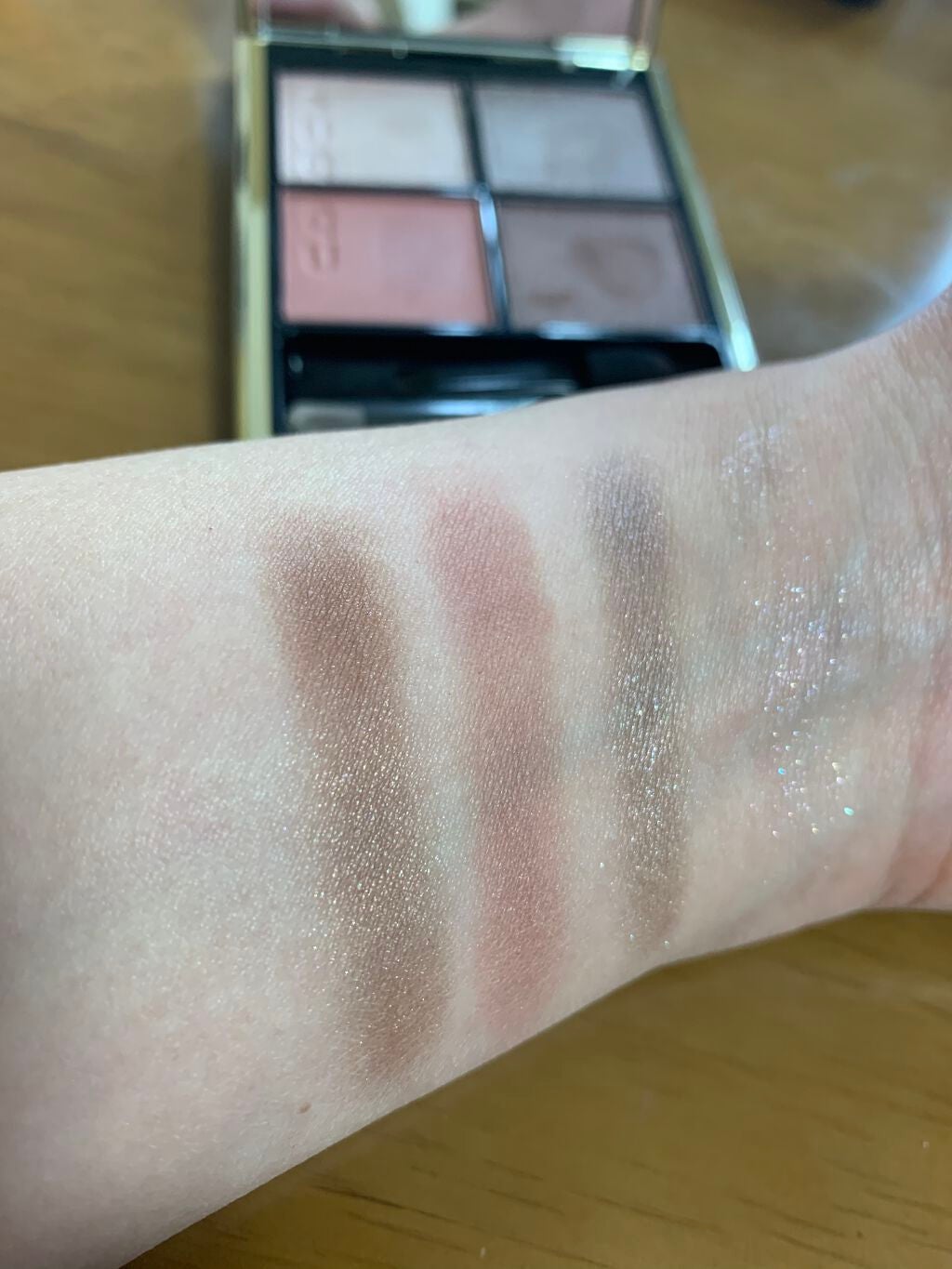 シグニチャー カラー アイズ/SUQQU/アイシャドウパレットを使ったクチコミ(3枚目)