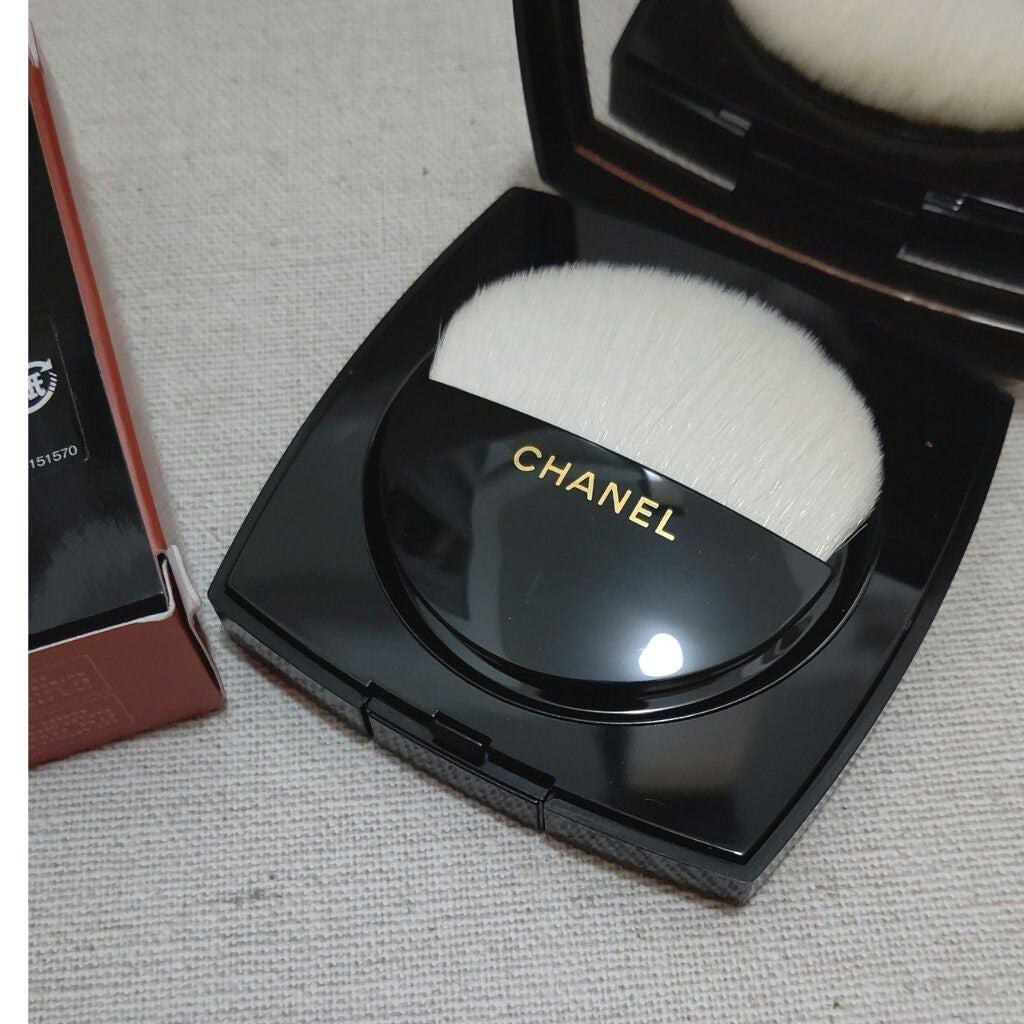 レ シェヌ ドゥ シャネル/CHANEL/プレストパウダーを使ったクチコミ(3枚目)