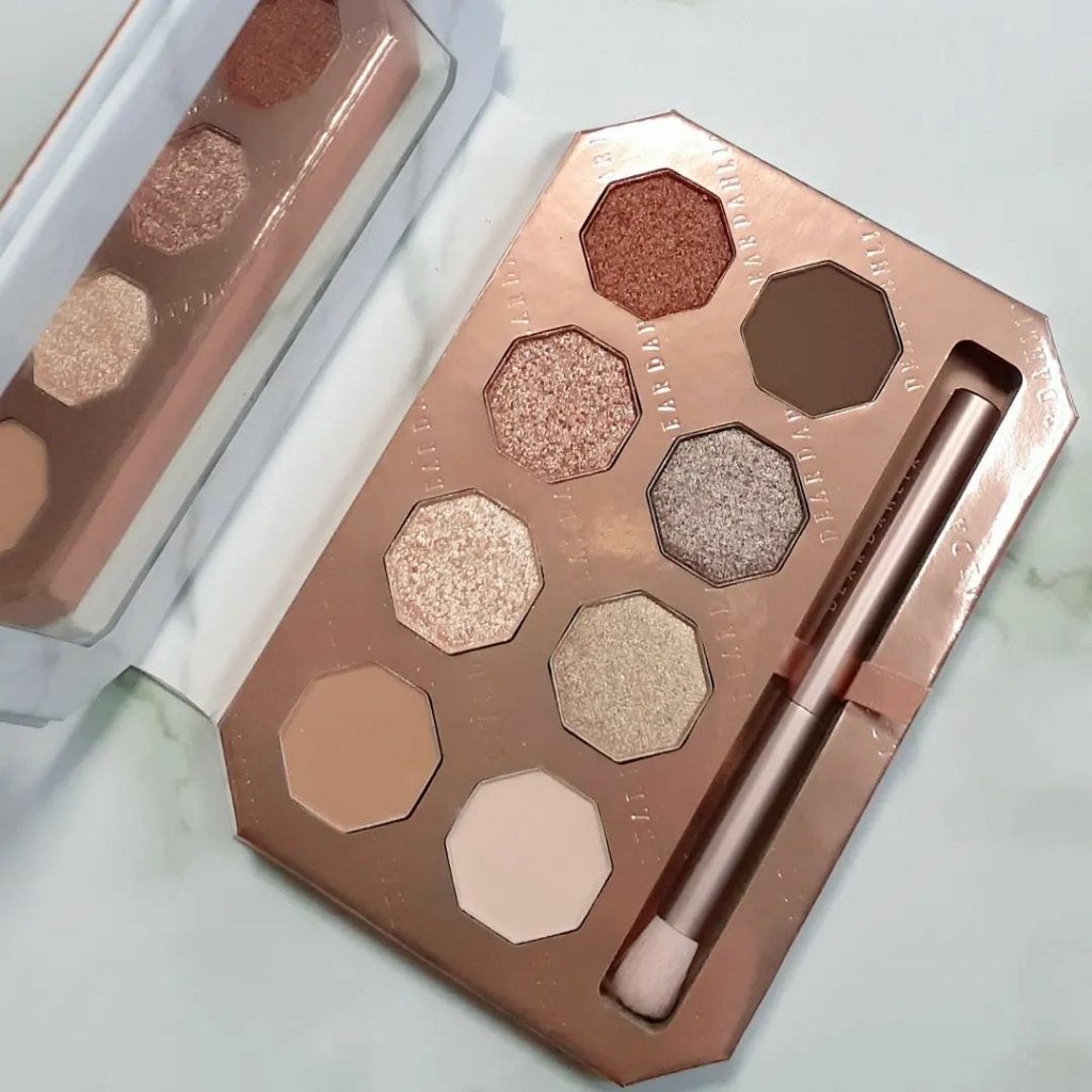 MESMERIZING MOMENT COLLECTION PALETTE/DEAR DAHLIA/アイシャドウパレットを使ったクチコミ(2枚目)