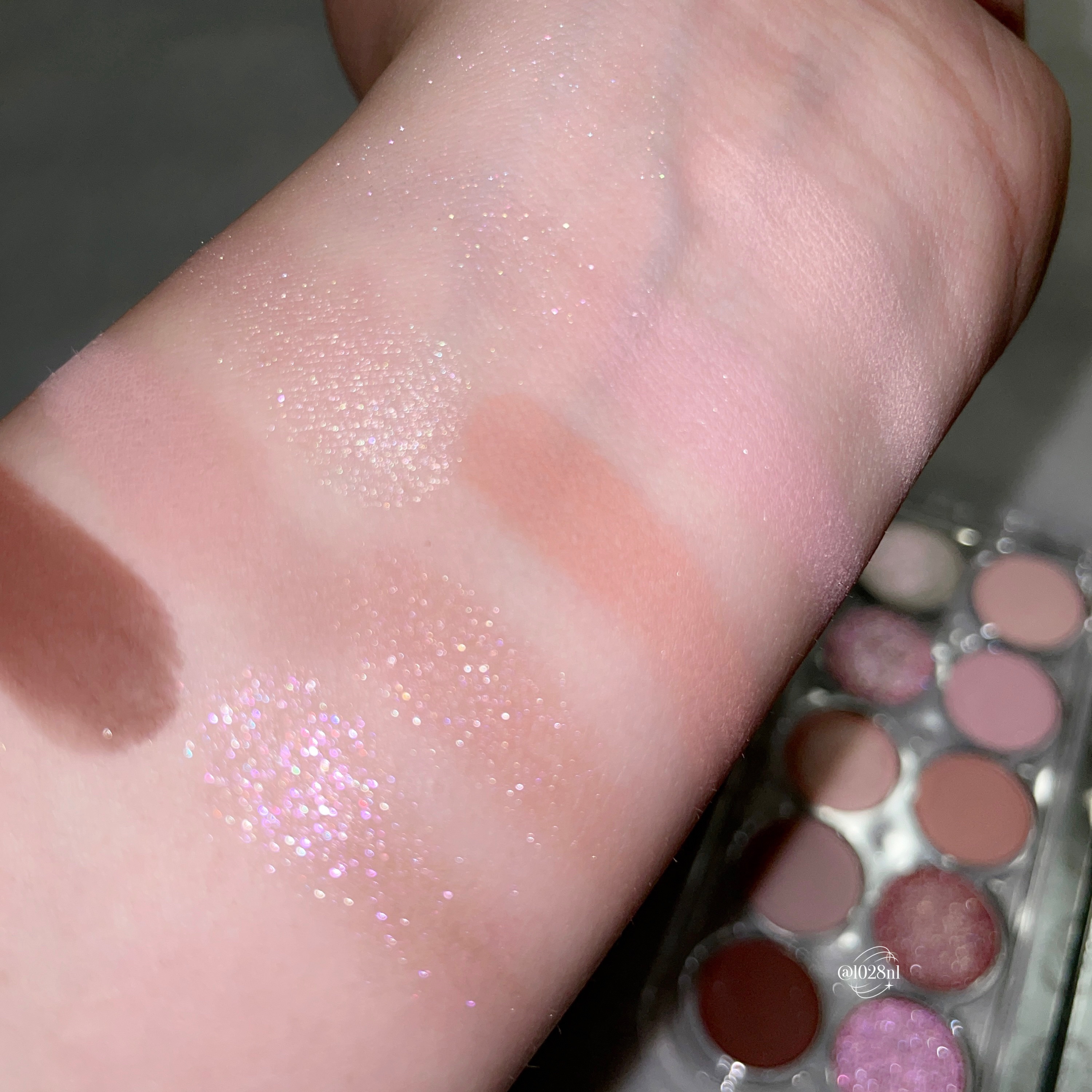 ライトオンアイズシャドウパレット/ルミル/アイシャドウパレットを使ったクチコミ（3枚目）