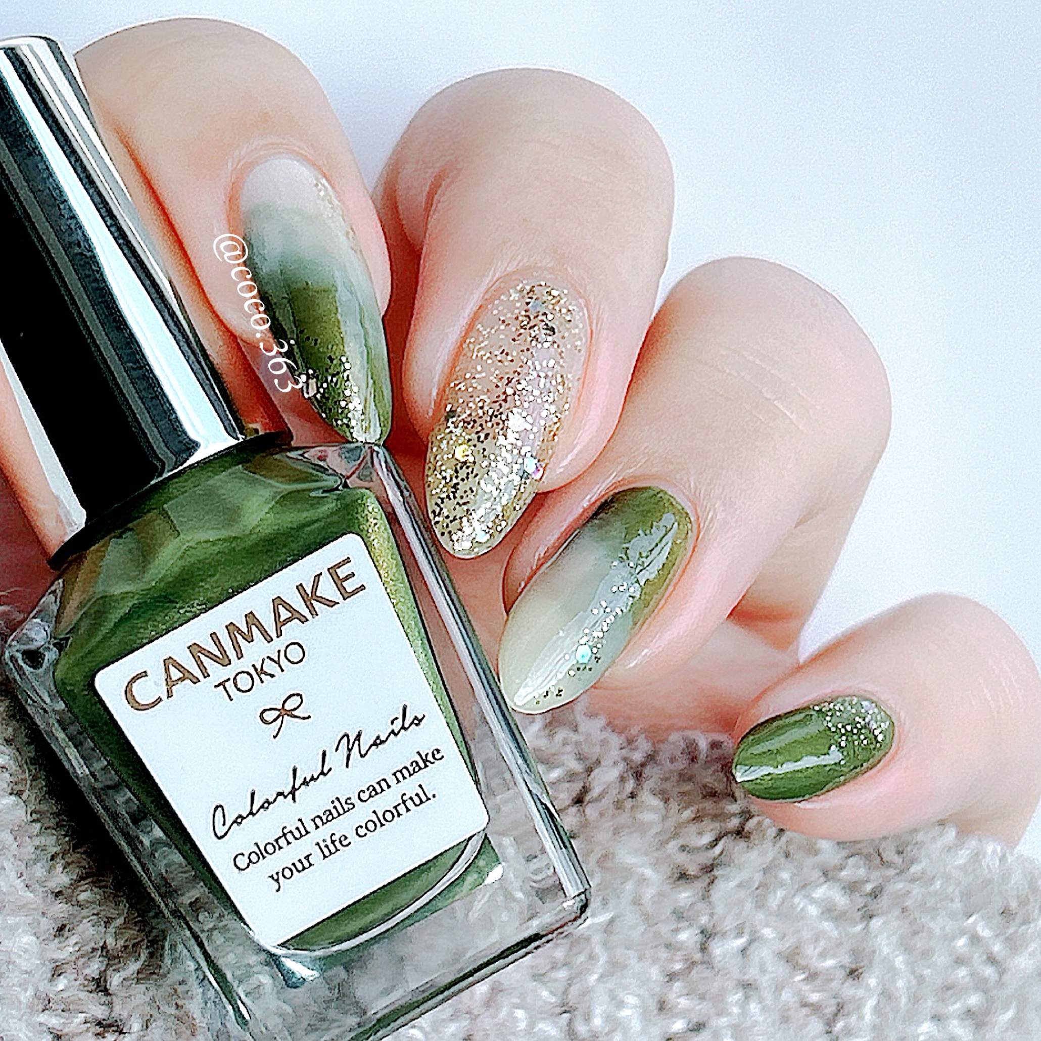 カラフルネイルズ/キャンメイク/マニキュアを使ったクチコミ（3枚目）