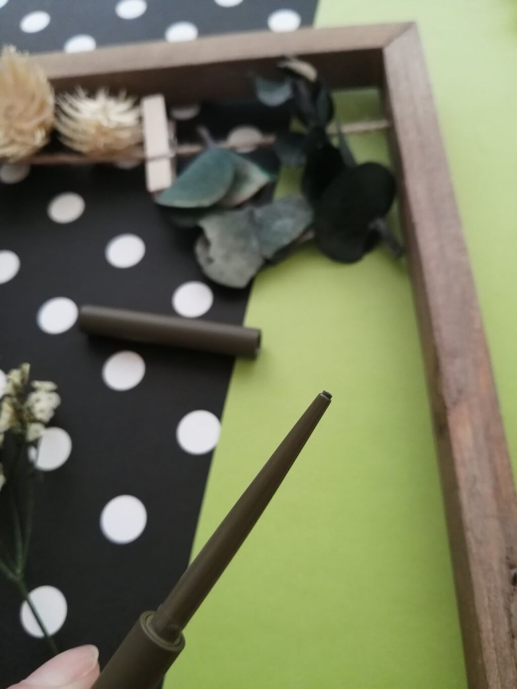 エテュセ ラスティング ジェルライナー 05 オリーブブラウン/ettusais/ジェルアイライナーを使ったクチコミ（3枚目）