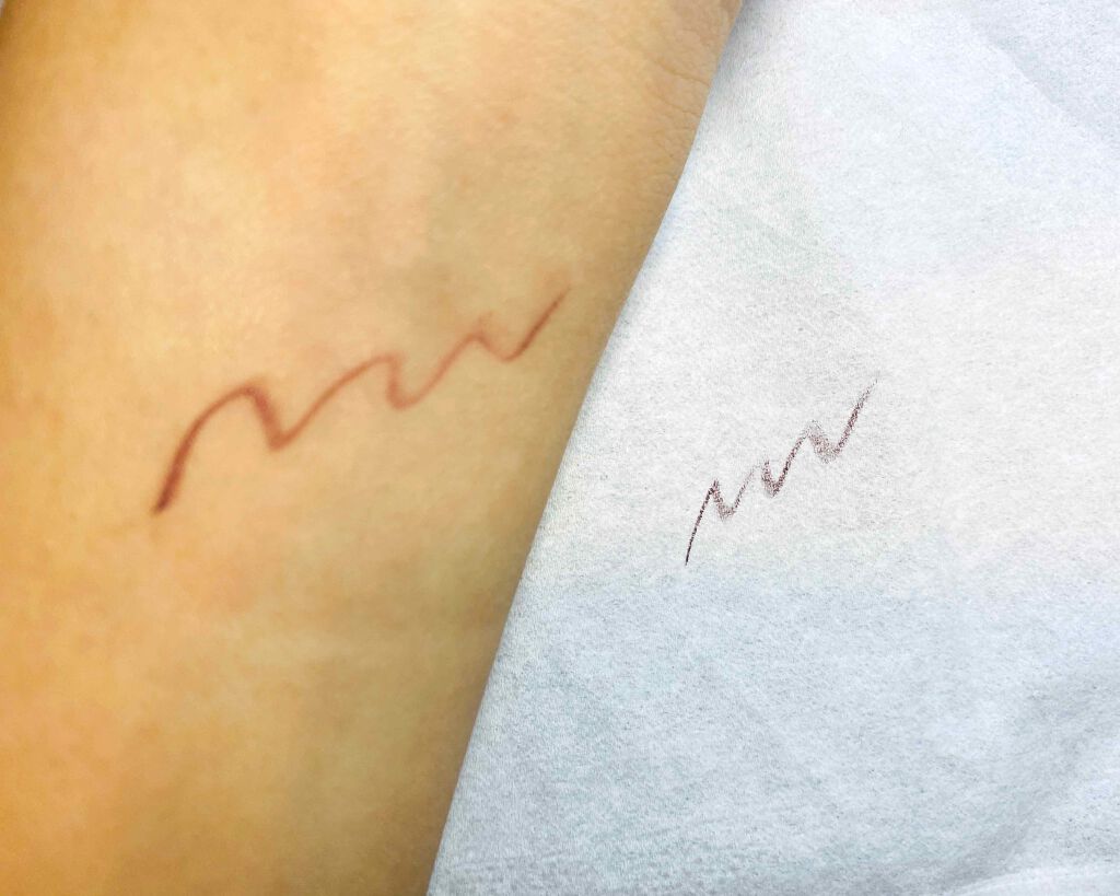 「密着アイライナー」クリームペンシル/デジャヴュ/ペンシルアイライナーを使ったクチコミ(4枚目)