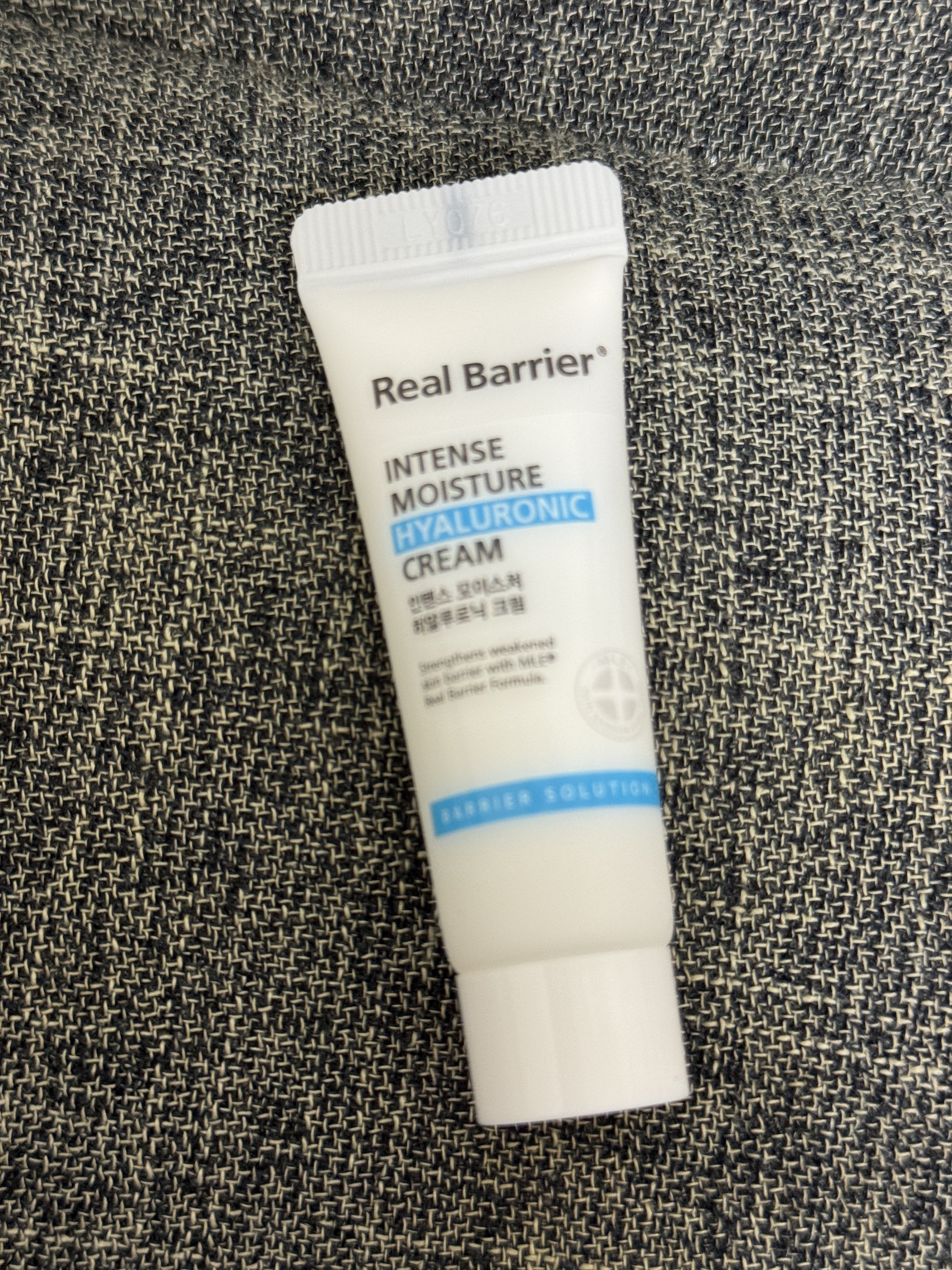インテンスモイスチャーヒアルロニッククリーム/Real Barrier/フェイスクリームを使ったクチコミ（1枚目）