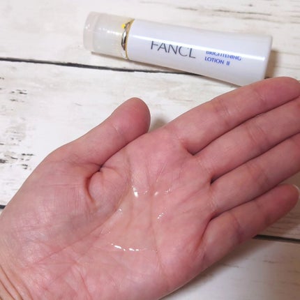 ブライトニング 化粧液 II しっとり<医薬部外品>/ファンケル/化粧水を使ったクチコミ(3枚目)