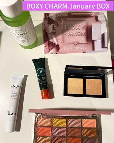 アメリカのサブスク初購入！
BOXYCHARM January box

FARMACY /CLEANSING TONER
CIATE LONDON /VELVET EYESHADOW PALLET
L