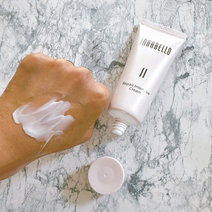 あいフォロバ100% on LIPS 「・\突然の、一軍入り/もちっとしたテクスチャでありながら塗った..」(3枚目)