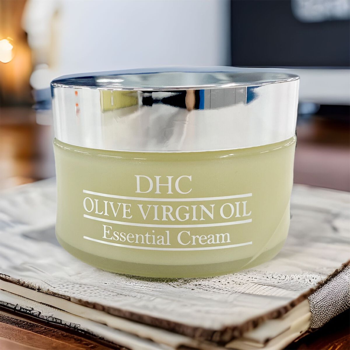 オリーブバージンオイル エッセンシャルクリーム/DHC/フェイスクリームを使ったクチコミ(1枚目)