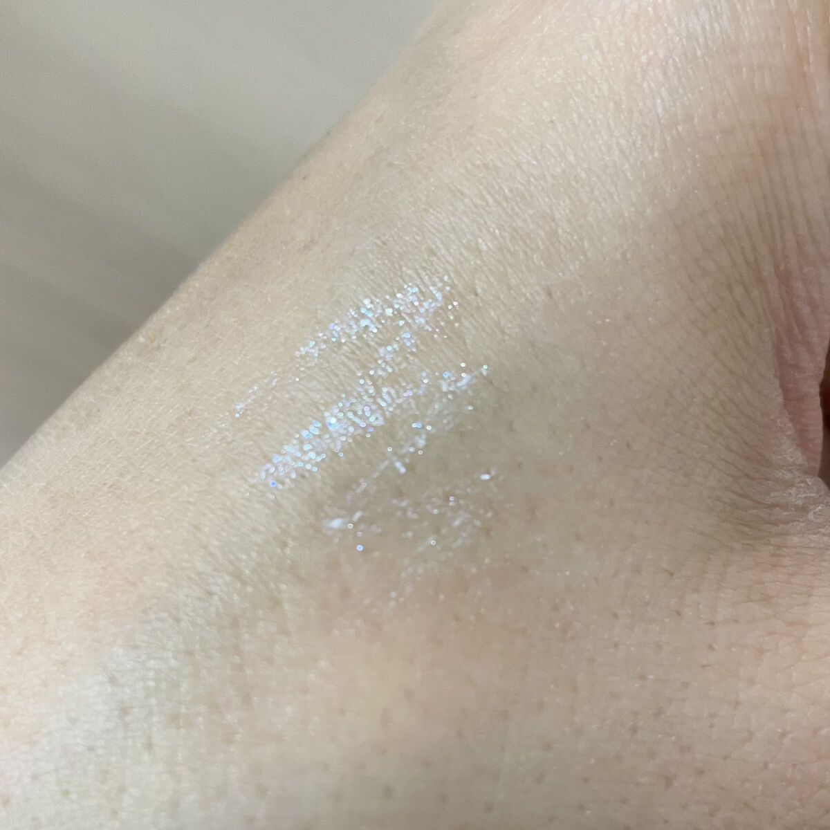 エーメイク グリッタースティック オーロラ/A/mAke/グリッターを使ったクチコミ（3枚目）