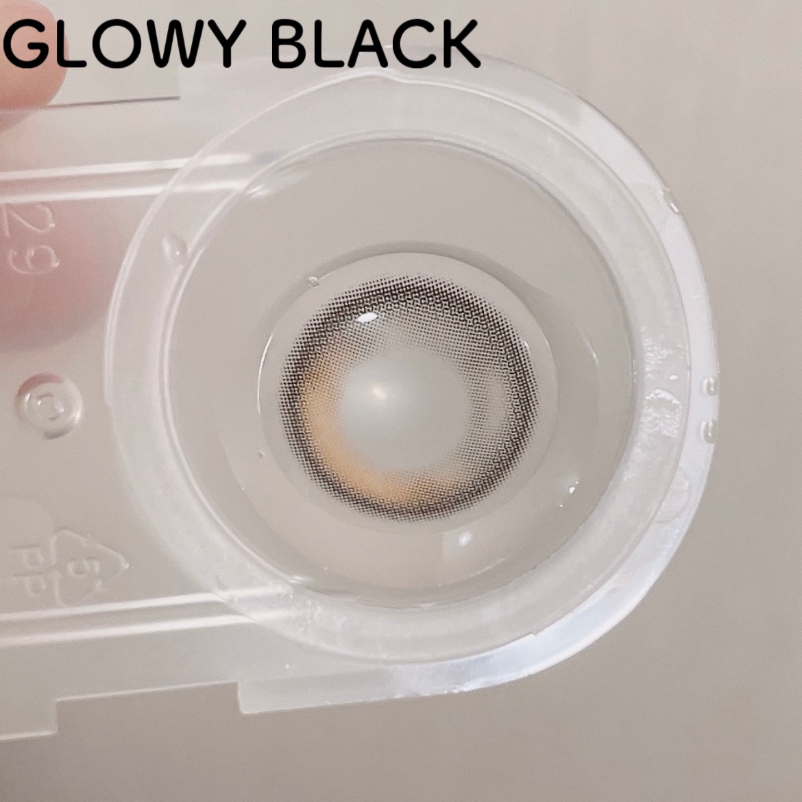 Glowy 1day/OLENS/ワンデー（１DAY）カラコンを使ったクチコミ（2枚目）