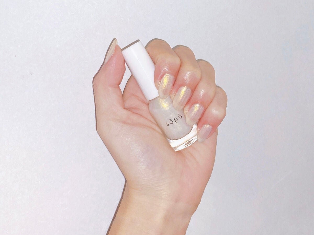 カラフルネイルズ/キャンメイク/マニキュアを使ったクチコミ(4枚目)