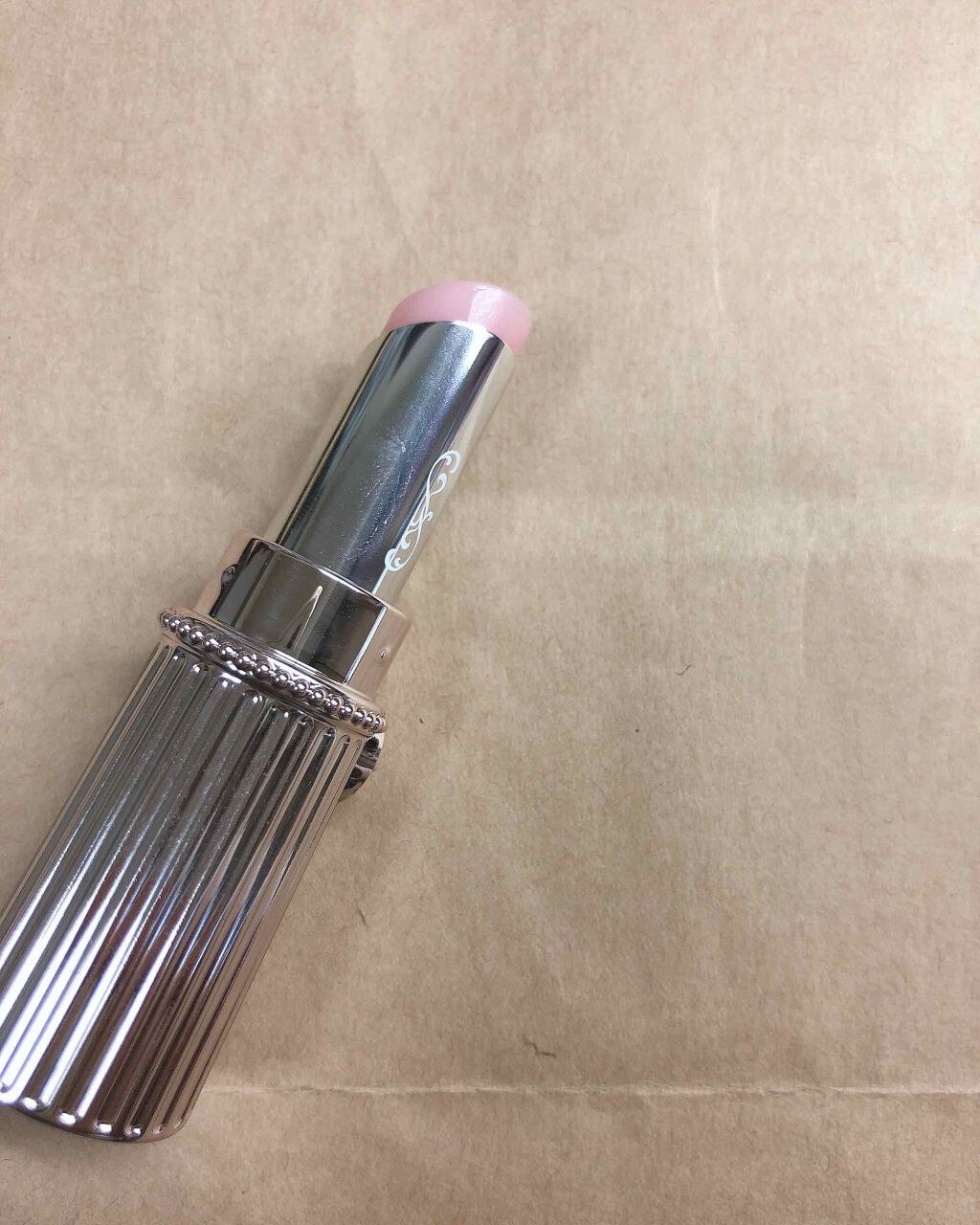 リップグロウ バーム/JILL STUART/リップバームを使ったクチコミ（2枚目）