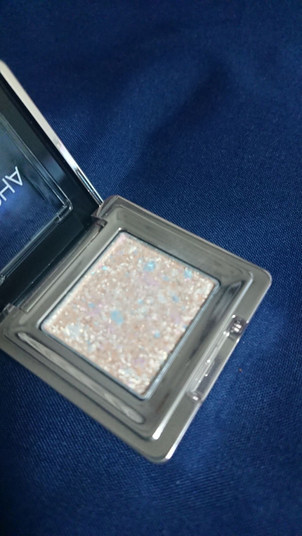 グリッタープリズム シャドウ/MISSHA/グリッターを使ったクチコミ(1枚目)