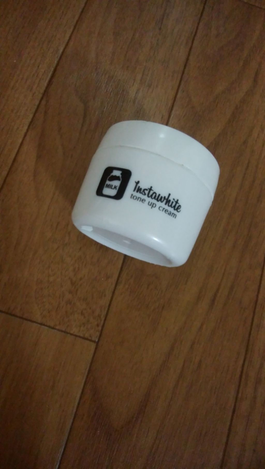 Instawhite トーンアップクリーム/Instawhite/化粧下地を使ったクチコミ（1枚目）