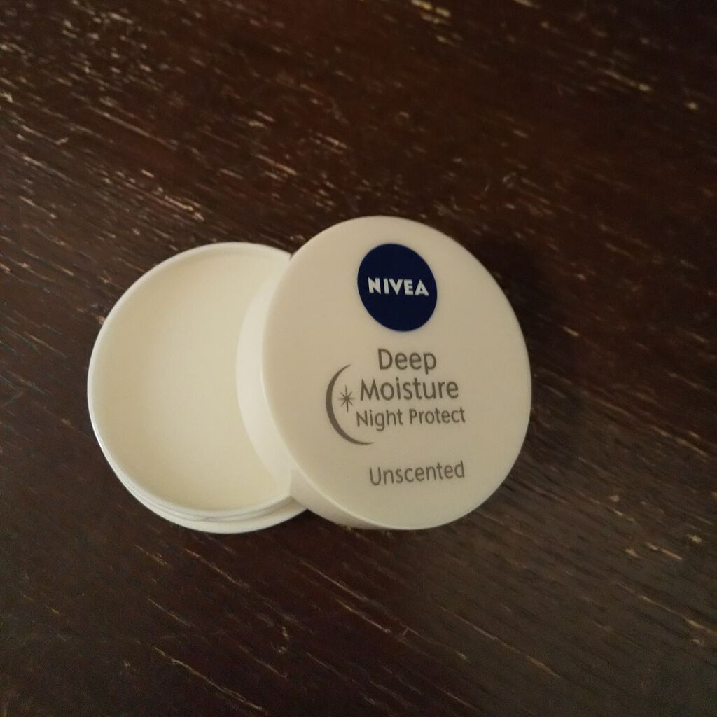 ディープモイスチャーナイトプロテクト 無香料/ニベア/リップマスクを使ったクチコミ(4枚目)