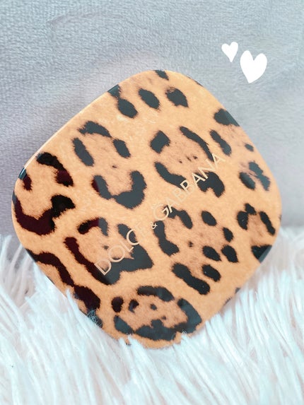 フェリンアイズ インテンスアイシャドウ クアッド/DOLCE&GABBANA BEAUTY/アイシャドウパレットを使ったクチコミ(1枚目)