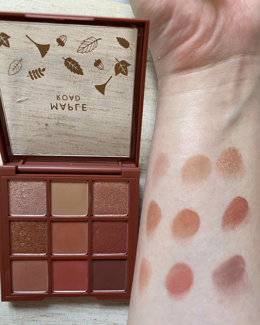 プレイカラーアイシャドウ メープルロード/ETUDE/アイシャドウパレットを使ったクチコミ(2枚目)