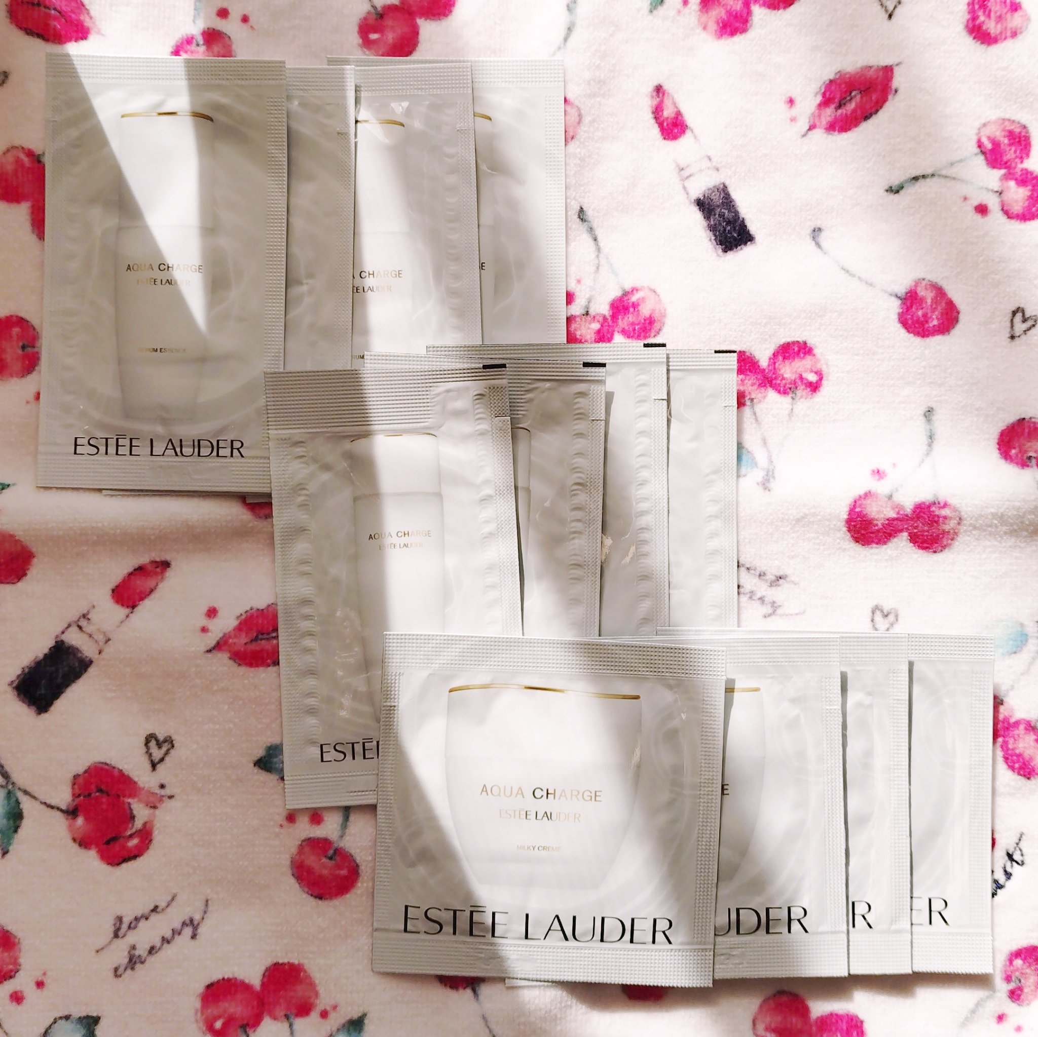 アクア チャージ 薬用 ミルキー クリーム/ESTEE LAUDER/フェイスクリームを使ったクチコミ（2枚目）