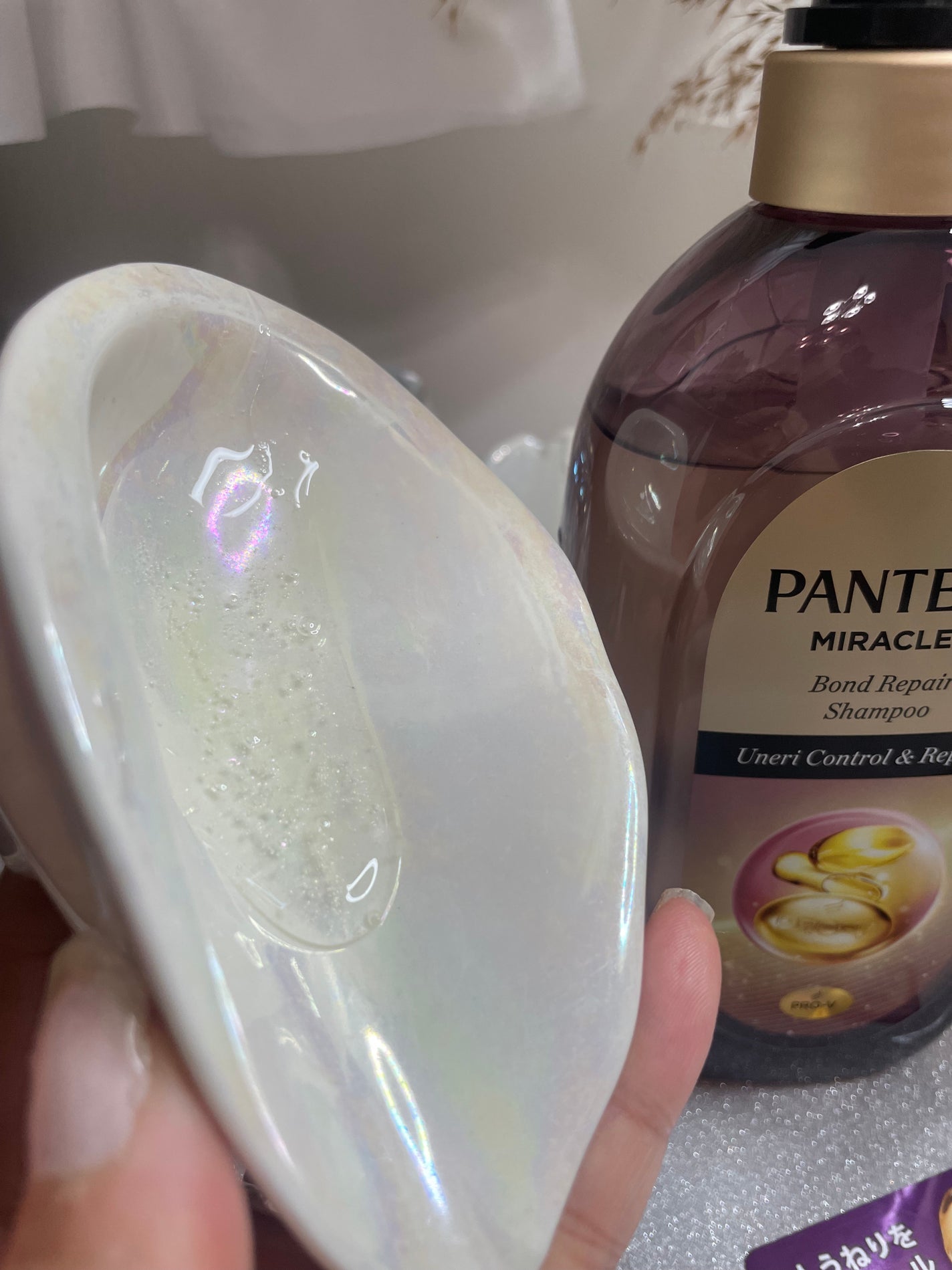 ミラクルズ うねりコントロール&リペア ボンドリペア シャンプー/トリートメント/パンテーン/市販シャンプーを使ったクチコミ(4枚目)