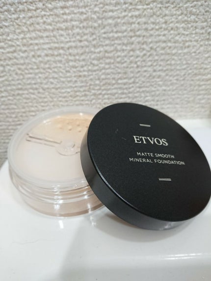 マットスムースミネラルファンデーション/エトヴォス/パウダーファンデーションを使ったクチコミ(1枚目)