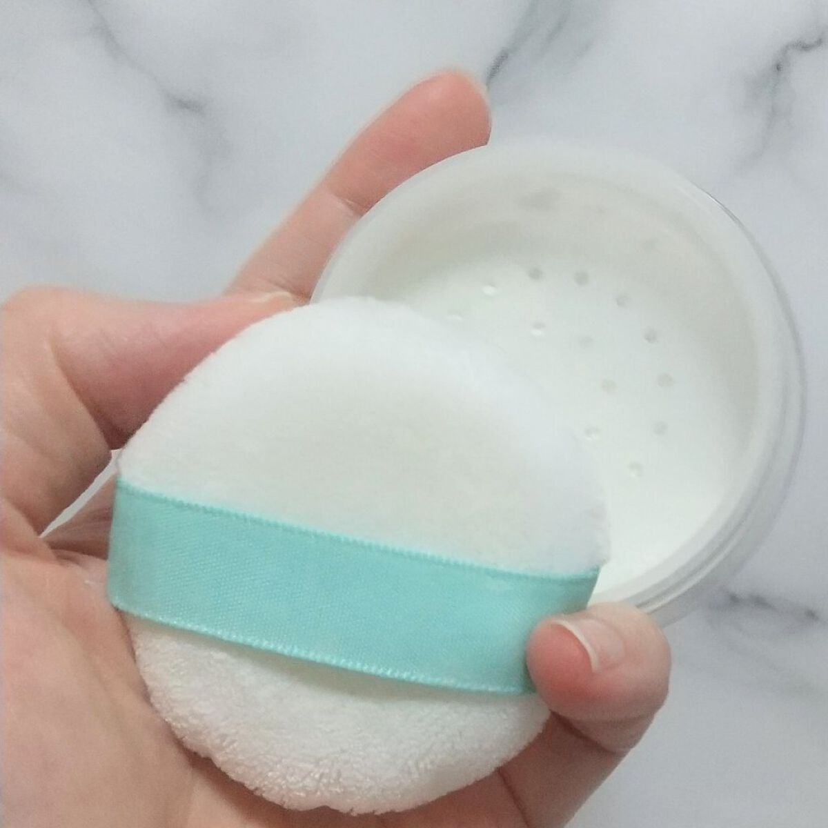 Oh!Baby シーバムリセットパウダー/ハウス オブ ローゼ/ルースパウダーを使ったクチコミ（2枚目）