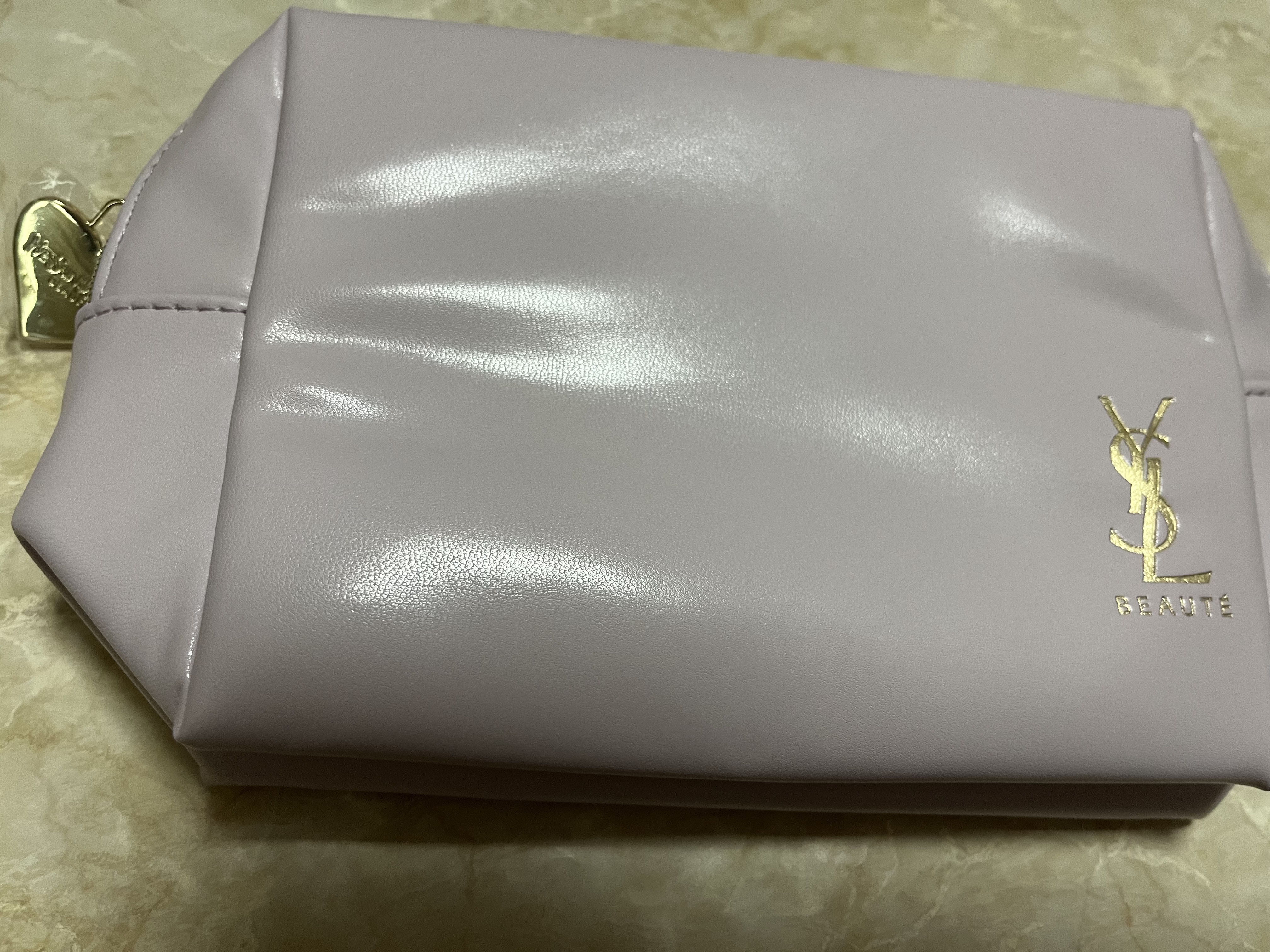 ルージュ ピュールクチュール NM コレクター/YVES SAINT LAURENT BEAUTE/口紅を使ったクチコミ（3枚目）