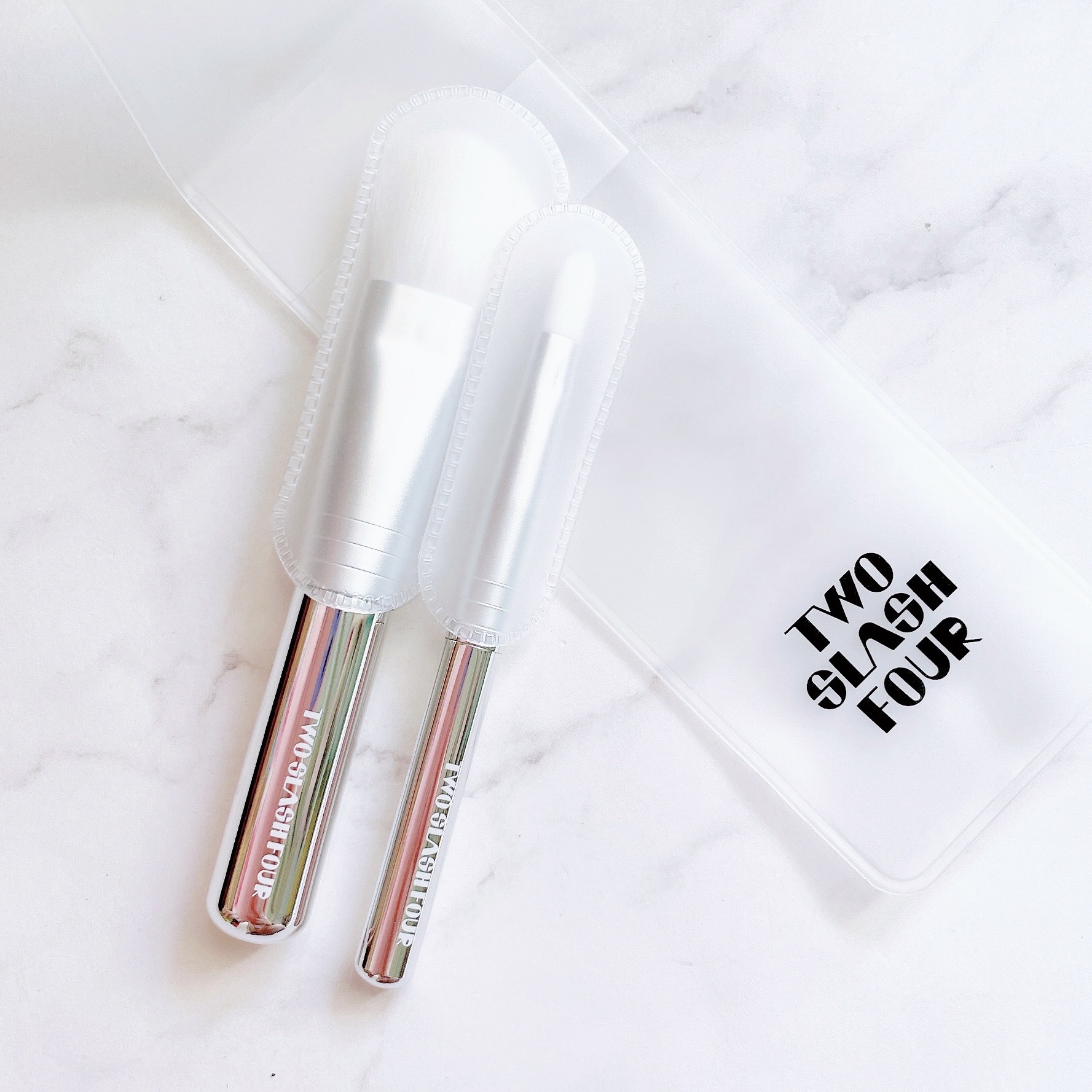 ストロビングフェイスキューブ/TWO SLASH FOUR/ハイライトを使ったクチコミ（3枚目）