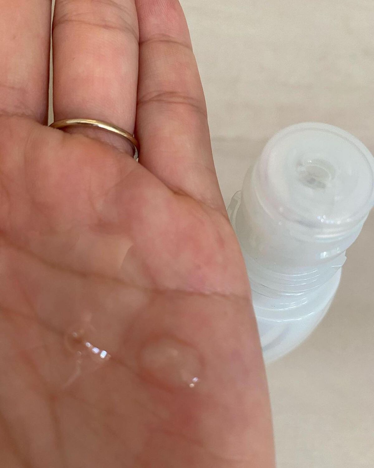 ドレススノー ローション【医薬部外品】 /アテニア/化粧水を使ったクチコミ(2枚目)