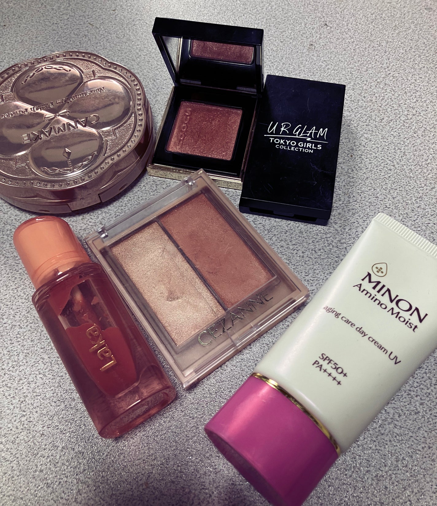 UR GLAM EYEBROW POWDER/U R GLAM/パウダーアイブロウを使ったクチコミ(1枚目)