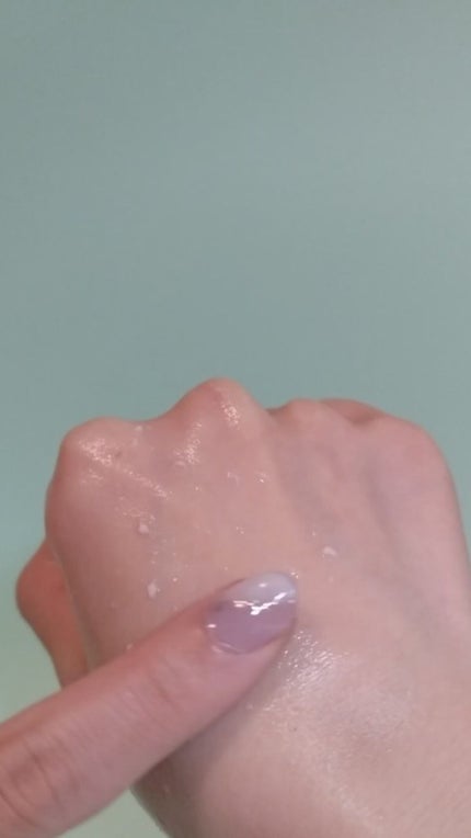 美白乃美人ピーリングジェル/ブレーンコスモス/ピーリングを使ったクチコミ(4枚目)