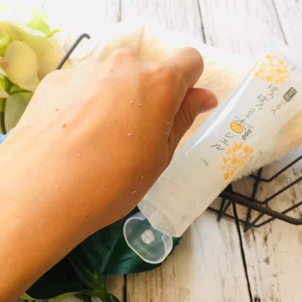 ぽろぽろとれる杏ジェル/フレージュ/ネック・デコルテケアを使ったクチコミ(4枚目)