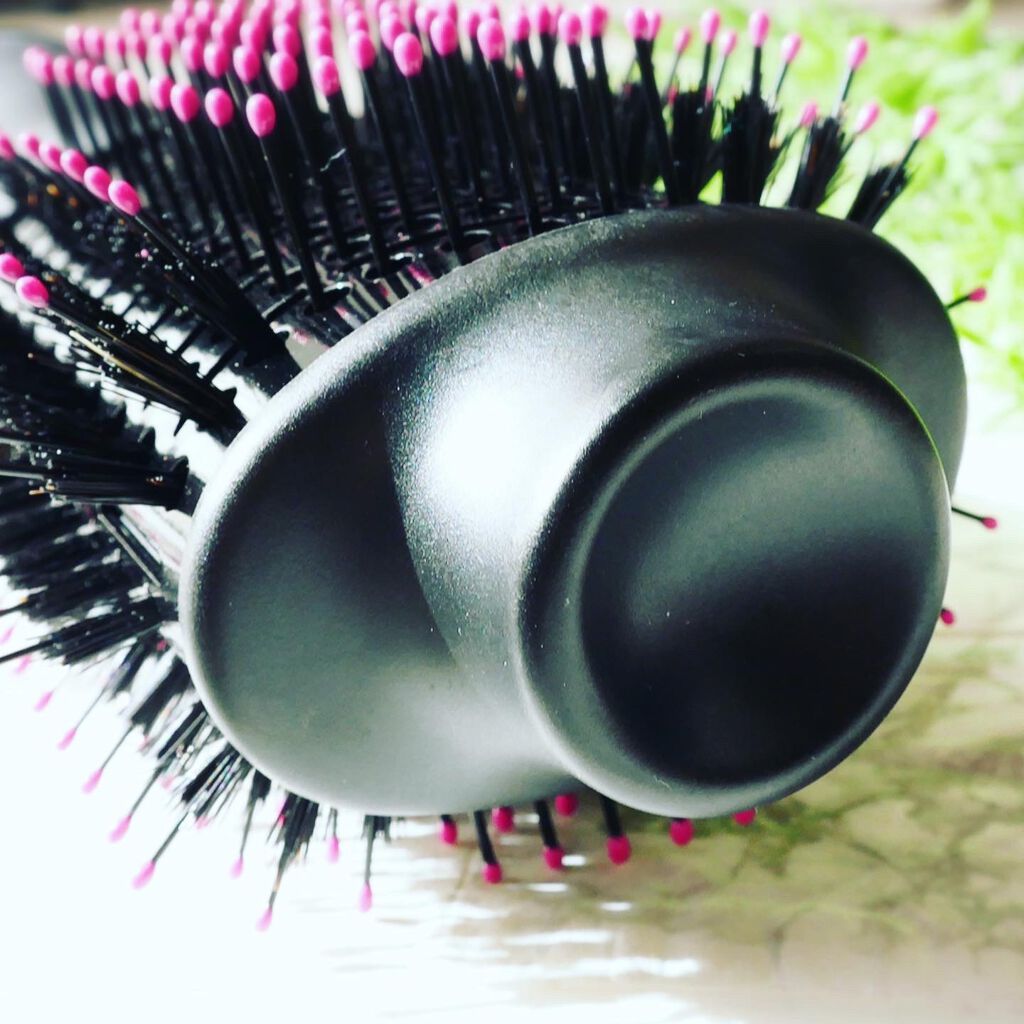 ボリューマイザーヘアードライヤーブラシ/REVLON/ヒートブラシを使ったクチコミ（2枚目）