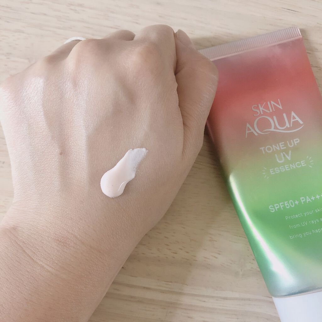 スキンアクア トーンアップUVエッセンス/スキンアクア/日焼け止めクリームを使ったクチコミ（3枚目）
