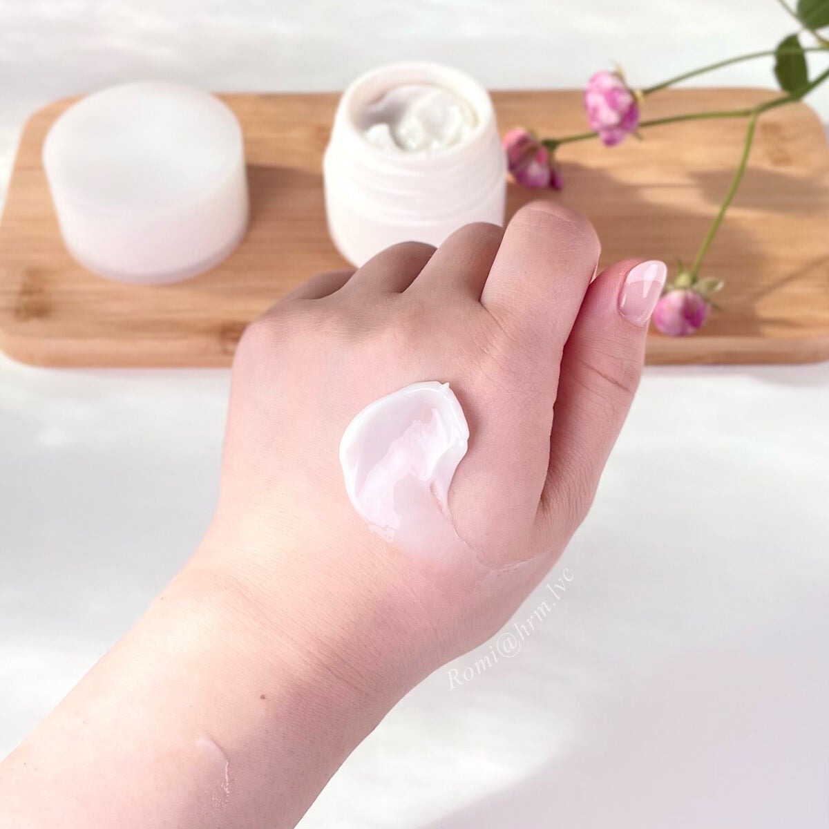 ディセンシア クリーム/DECENCIA/フェイスクリームを使ったクチコミ(4枚目)