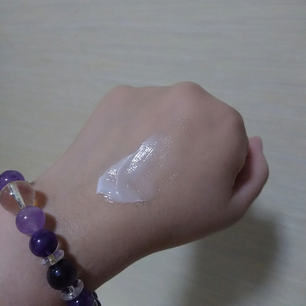 ムーンパール バイタライジングクリーム/ミキモト コスメティックス/フェイスクリームを使ったクチコミ（2枚目）