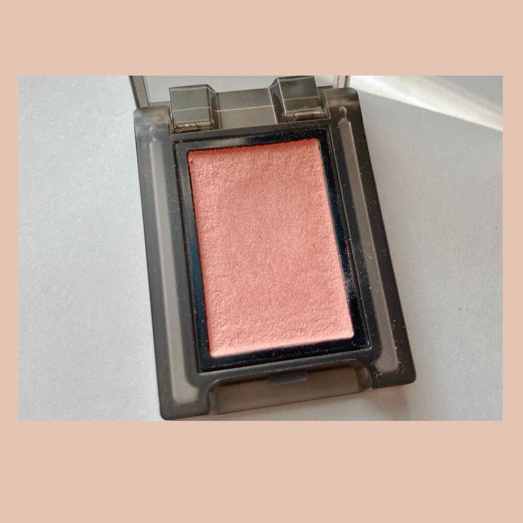 セルヴォーク ヴォランタリー アイズ/Celvoke/単色アイシャドウを使ったクチコミ(2枚目)