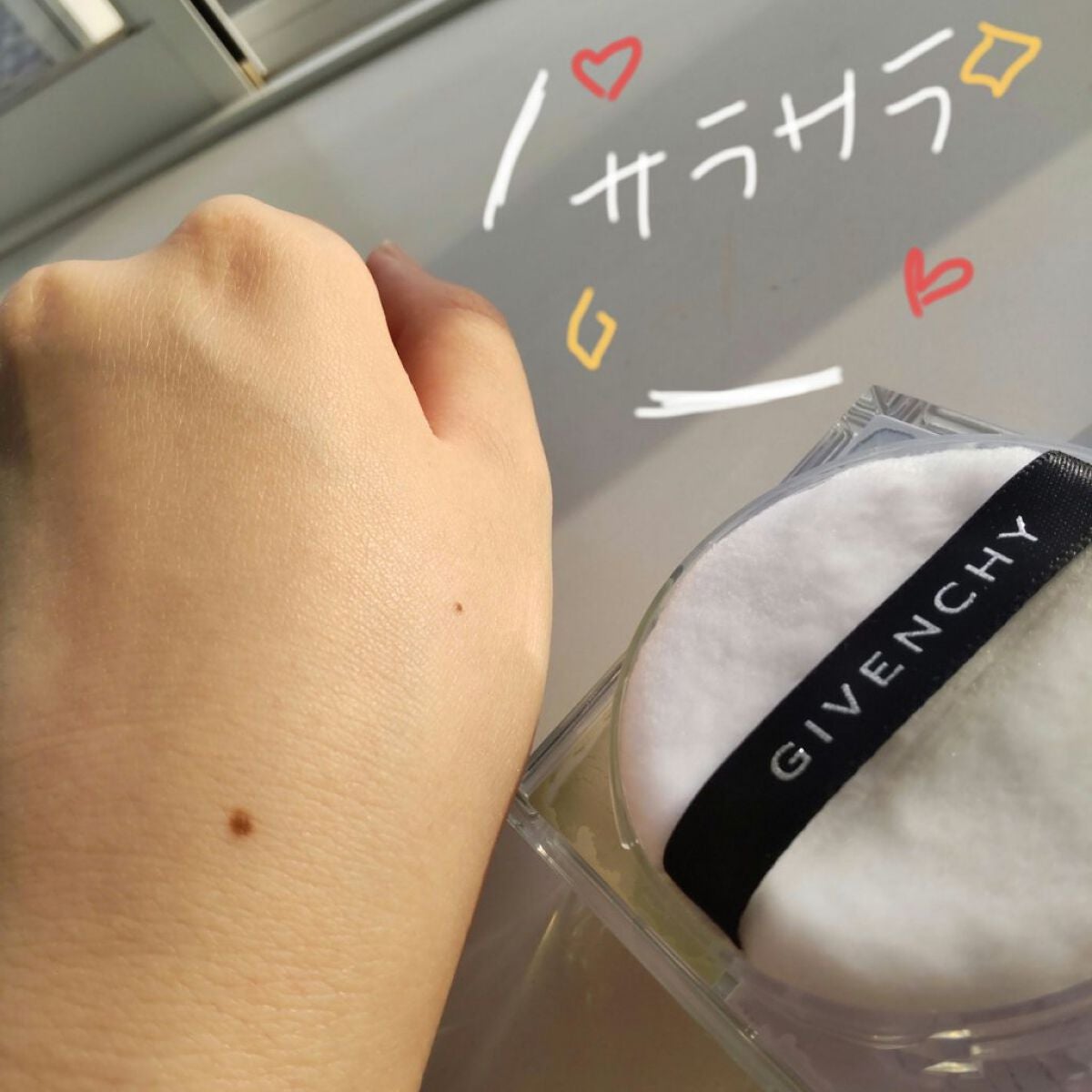 プリズム・リーブル/GIVENCHY/ルースパウダーを使ったクチコミ(5枚目)