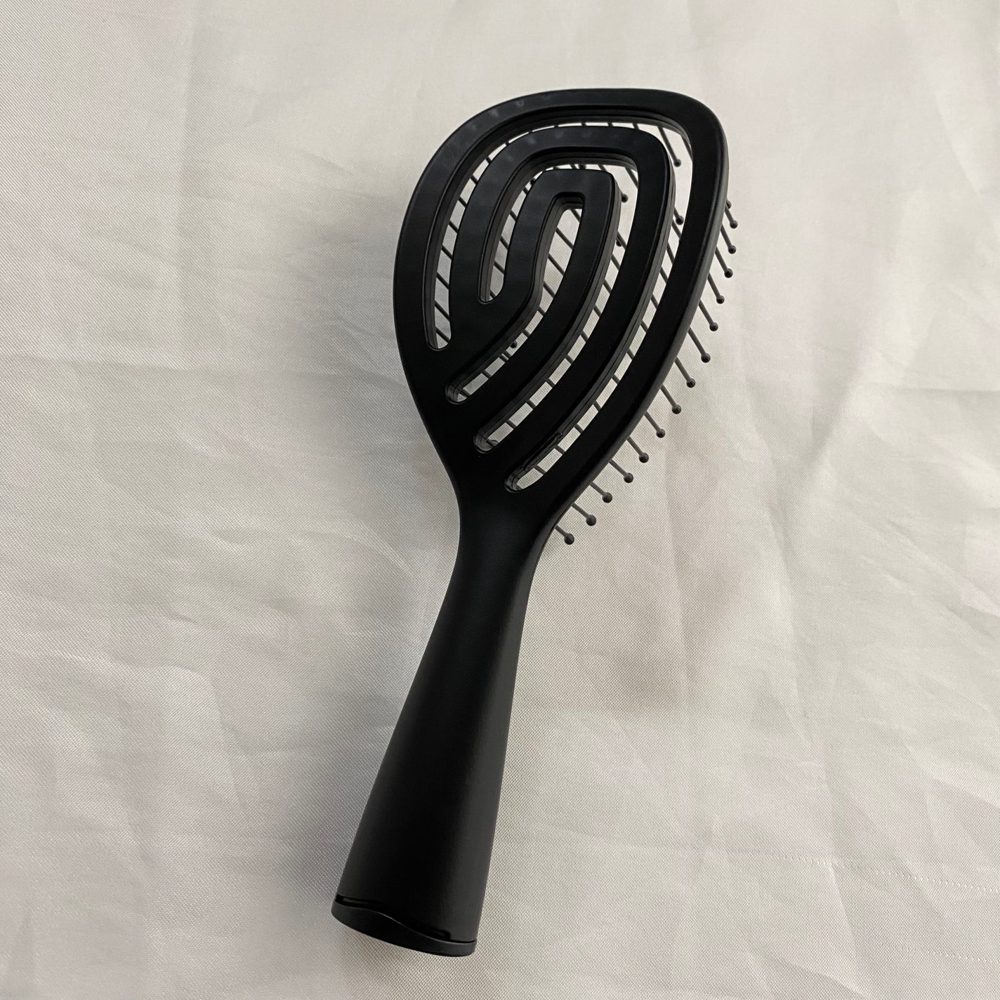 乾きやすいブローブラシ/DAISO/ヘアブラシを使ったクチコミ(2枚目)