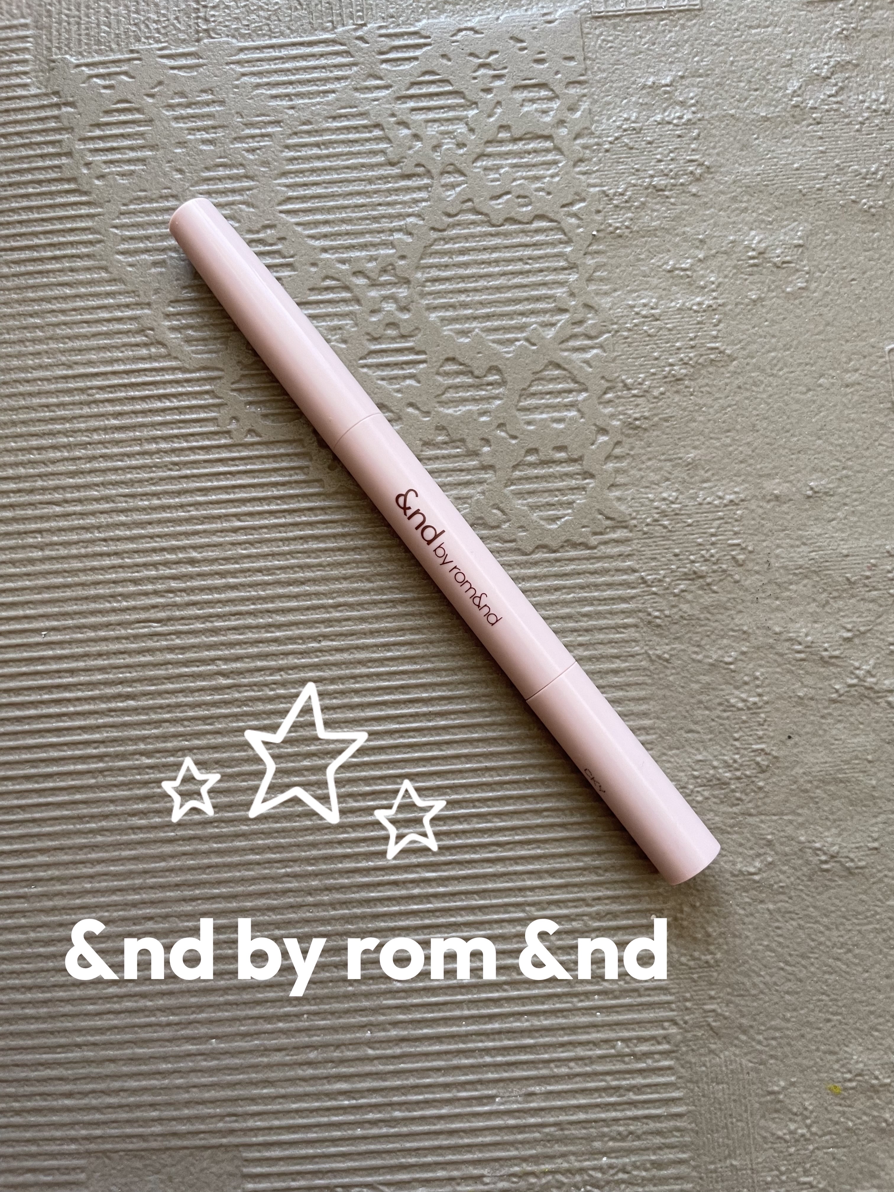 メロウドローアイライナー/&nd by rom&nd/リキッドアイライナーを使ったクチコミ（1枚目）