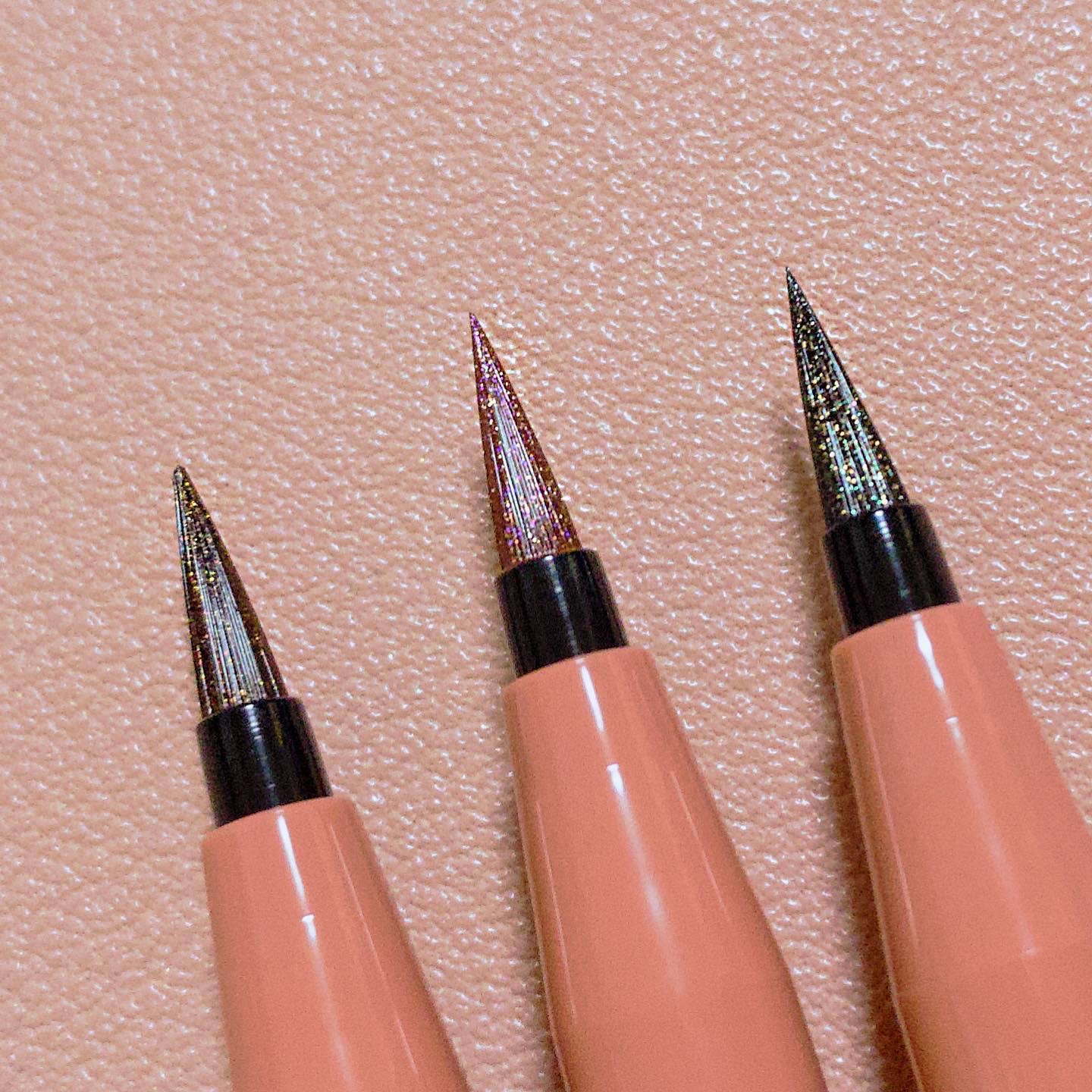 THREE ファントゥファンキーリキッドアイライナー/THREE/リキッドアイライナーを使ったクチコミ（3枚目）