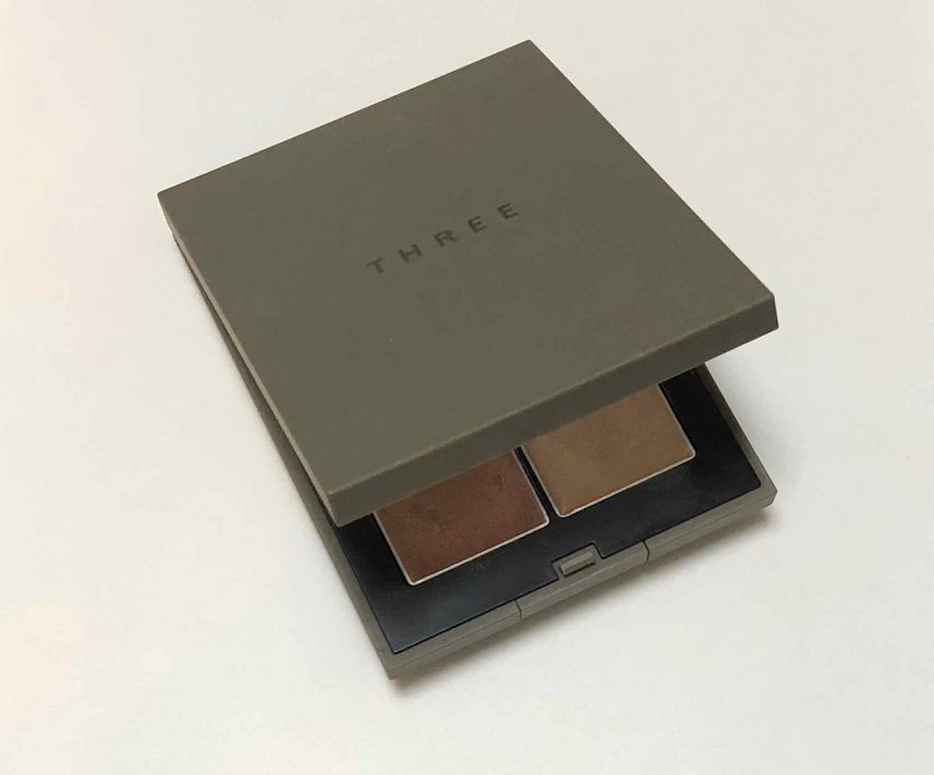 THREE シマリング グロー デュオ/THREE/クリームハイライトを使ったクチコミ（1枚目）