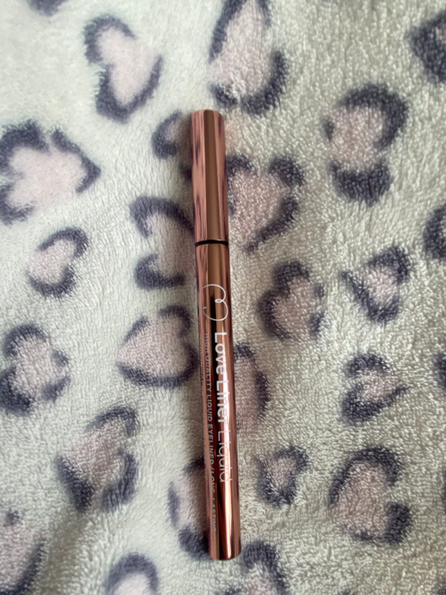 リキッドアイライナーR4/ラブ・ライナー/リキッドアイライナーを使ったクチコミ(1枚目)