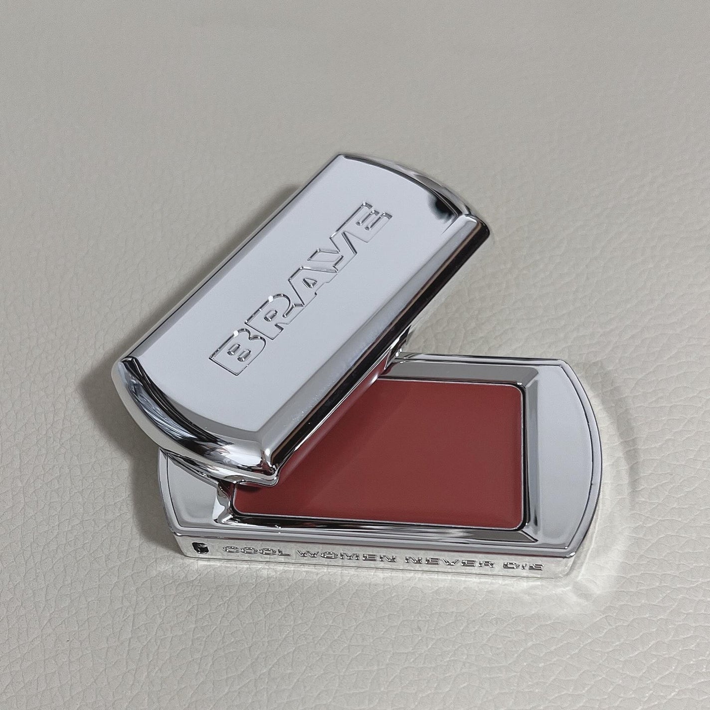 BERE@フォロバ on LIPS 「❤️BRAYELIPSLEEK07❤️PEG成分がないので、リ..」(1枚目)