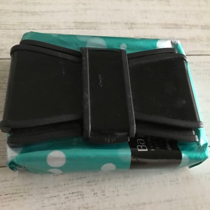 Ban 爽感さっぱりシャワーシート パウダーinタイプのクチコミ「薄過ぎず、丁度良い厚みです。
リリーの香りは強くなくてメントールの爽快感もあります。
しっかり.....」(1枚目)