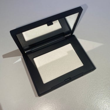 ライトリフレクティングセッティングパウダー　プレスト　N/NARS/プレストパウダーを使ったクチコミ（2枚目）